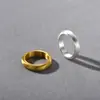 Moda nova outono e inverno essencial para o dia a dia anel de metal de alta qualidade banhado a platina elemento de fio fosco escovado anel anel anel