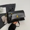 Bolso de cuero encerado al aceite retro de alta gama transfronterizo para mujer 2026 nuevo simple moderno versátil de un solo hombro cruzado pequeño cuadrado