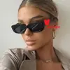 Óculos de sol de aro moderno em formato V para uso transfronteiriço, moda simples quadrado estilo hip-hop óculos estilo de rua protetor solar estilo europeu e americano