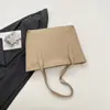 Bolsa Tote Casual da Moda de Grande Capacidade para Mulheres Bolsa de Mão de Alta Aparência Bolsa para o Trabalho Bolsa de Ombro Único Bolsa para o Trabalho Bolsa de Axila Feminina