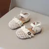 Sandálias Infantis Verão Novo Estilo 2026 Novas Sandálias Princesa para Meninas Bebê Menina Pequena Vazadas Sandálias de Praia