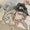Bufanda Triángulo Artística Rayada de Algodón, Lino y Seda Vintage para Mujer, Protección para el Cuello, Bufanda Decorativa, Corbata de Cuello, Calentador de Cuello Versátil para Viajes, Estilo Coreano y Japonés