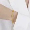 Pulsera de Calabaza Completa de Diamantes de Lujo Ligero, Forma de Trébol de Cuatro Hojas, Chapada en Oro, Sensación de Alta Gama, Pulsera Versátil Exquisita de Nicho que Realza el Tez, Estilo para Mujer