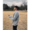 Chaqueta Suéter de Punto Ajustada de Color Sólido con Doble Cremallera Otoño 2023 para Hombre Casual Estilo Coreano Cuello de Béisbol Suéter Cardigan Moderno