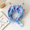Pañuelo Cuadrado Pequeño de 55% Algodón y Lino Bufanda para Mujer de Primavera y Verano Estilo Coreano Pañuelo para la Cabeza Moda Cinturón Decorativo para el Cabello Pañuelo de Flores Bufanda