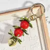 Venta Directa de Fábrica Personalizada Nuevo Simple Fruta Fresa Lindo Creativo Llavero Colgante para Bolso de Mujer Llamativo
