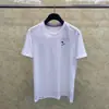 Camiseta Casual e Confortável Estilo Verão Novo da Fábrica Tb, com Cachorrinho no Peito, Gola Redonda Lisa, Manga Curta, Mesmo Estilo para Homens e Mulheres