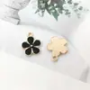 1 Brincos de Liga de Desenho Animado Pretos Acessório Pingente Pequeno Acessório DIY Feito à Mão Pingente de Chaveiro Material Atacado