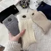Calcetines Slouch de Cachemira con Trenzas y Puño con Botones para Mujer, Cálidos de Color Sólido Acanalados Estilo Coreano Ins de Moda hasta la Media Pantorrilla para Otoño e Invierno