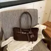 Bolso Tote de Cuero Escarchado Nuevo Otoño/Invierno 2026, Gran Capacidad, Bolso de Mano Estilo Europeo y Americano, Bolso de Hombro y Cruzado para Mujer