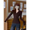 Top de manga larga ajustado con botones y cuello medio abierto estilo coreano para mujer, camiseta casual de primavera con capucha, camiseta básica 25296