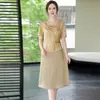 Nuevo Vestido Chino de Dos Piezas para Mamá, Modelo Nuevo Verano 2026, Vestido de Manga Corta de Longitud Media para Mujeres de Mediana Edad