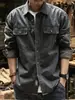 Camisa de trabajo de moda estilo americano, chaqueta de manga larga para hombre para primavera y otoño, corte holgado, elegante camisa de mezclilla con cuello de solapa