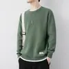 Suéter de imitación de dos piezas estilo coreano para hombre, tejido base de cuello redondo, nuevo suéter interior de color liso de moda para otoño e invierno