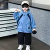 Chaqueta Cortavientos para Niños Estilo Nuevo 2026 Ropa de Primavera y Otoño para Niños Moda Deportiva al Aire Libre Chaqueta para Niños Top Cortavientos