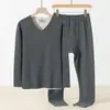 Ropa interior sin costuras de lana y seda de peso pesado para hombre, traje de invierno cálido, camiseta de cuello en V de manga larga, terciopelo de doble cara, ropa de otoño y pantalones largos