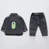 Ropa infantil niños versión coreana de la nueva versión coreana de primavera y otoño para niños abrigo vaquero casual de dos piezas moda una generación de pelo