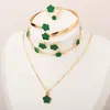 Temu Venta Caliente Brillante Conjunto de Joyería Flor de Ciruelo de la Suerte Collar Pulsera Pulsera Collar de Trébol de Cinco Hojas Anillo Pendientes