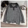 Suéter para Hombre de Marca Urbana de Moda Estilo New Old Money con Diseño de Dos Piezas, Cuello Camisero Block de Color y Parte Superior de Punto de Manga Larga