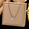 [Collar de Acero de Titanio Dorado + Color Acero] Moda de Lujo Ligero para Mujer El Más Fácil de Combinar Cadena para Clavícula Collar de Amor de Nicho de Gama Alta