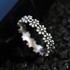 Deseo transfronterizo nuevo retro plata tailandesa anillo de margarita negra flor de crisantemo europea y americana plateado plata s925 anillo de cola anillo femenino