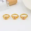 AliExpress Anel de Personalidade Retro Europeu e Americano Tendência da Moda Feminina Anel de Zircônia Joia de Aço Inoxidável Banhado a Ouro 18K