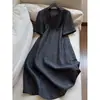 2026 Seda de Morera Seda Roja con Patrón Agrietado e Incrustaciones de Diamantes Vestido Estrellado Venta al por Mayor N1DQ61091