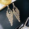 Nuevos Aretes de Borla de Diamantes de Imitación de Moda Europea y Americana con Clips para las Orejas Exagerados sin Agujeros en las Orejas Aretes Grandes Aretes de Botón Joyería para las Orejas