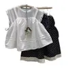 Roupas Infantis Estilo Floresta 2026 Verão Novo Conjunto Doce para Menina: Top de Alcinha Cor Sólida Camisa Boneca Camiseta Básica Calça de Bolinhas