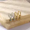 Brincos Europeus e Americanos Novos Transfronteiriços Banhados a Ouro Geométricos Irregulares com Zircônia Colorida Nicho Quadrados Versáteis Simples para Mulheres