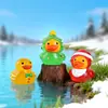 Accesorio Popular de Resina Transfronterizo, Pato Navideño que Brilla en la Oscuridad para Decoración de Coche, Adorno para Salpicadero de Coche, Micro Paisaje