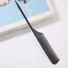 Fabricante de origen Peine de cola puntiaguda de acero Salón de peluquería Peine plano para hombre Salón Corte de cabello y peine de peluquería Fibra de carbono Peine para el hogar