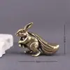 Conejo de la Fortuna de Latón Macizo Adorno de Escritorio Cobre Vintage Mascota de Año Nuevo Conejo Adorno de Riqueza