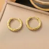 Pendientes Zeming de Acero Inoxidable y Oro de 18K para Mujer, Aros Grandes Vintage, Lujo Ligero, Diseño de Gama Alta, Joyería de Nicho