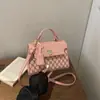 Nova Moda Europeia e Americana Estampa de Letras Casual 2026 Elegante e Estilosa Bolsa de Mão, Transversal e de Ombro de Grande Capacidade