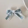 Elegante Presilha de Cabelo Flor com Laço de Pérola em Renda para Mulheres, Presilha Bico de Pato Lateral Simples de Alta Qualidade, Grampo de Cabelo Versátil da Moda