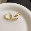 Pendientes vintage de alta gama con diseño de nicho, de metal, elegantes y combinables.