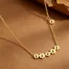 Set de Joyería de Acero de Titanio Flor de Margarita: Tobillera de Crisantemo, Aretes, Collar, Pulsera Conjunto, Conjunto de Margaritas Pequeñas de Verano