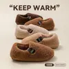 Pantuflas de Invierno de Algodón para Mujer con Cubierta para el Talón, Nuevo Modelo 2026, Zapatos Cálidos de Felpa Peluda Antideslizantes de Algodón para Interiores y Hogar, Adecuados para Uso en Exteriores