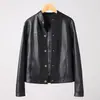 Chaqueta de Cuero Negra de Longitud Media para Mujer con Cuello Alto y Cinturón de Corbata, Nuevo Estilo Otoño e Invierno, Elegante Abrigo de Cuero