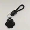 Novo pingente memorial criativo para guardar pelos de pet, porta-cartão de acesso à porta anti-perda, pingente de chaveiro de pata de cachorro