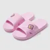 Sandalias Lindas de Dibujos Animados con Letras y Osos Ant Love para Casa y Exteriores, Estilo Unisex para Parejas, Zapatos Moldeados por Inyección