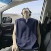 Camiseta sin mangas de cuello en V en el moderno azul Klein con estampado de dragón, camiseta sin mangas deportiva y elegante para hombre con escamas, chaleco de fitness, ropa de verano