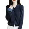 Outono 2026 Novo Estilo Cardigan de Lã Malha Fina com Gola Polo e Lapela Cor Xadrez Bloco de Cores Versátil Suéter Top Feminino