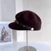 Cinto de Couro com Tachas de Diamante Moda Chapéu de Lã Australiana para Equitação Feminina, Versátil Chapéu Bico de Pato de Temperamento de Inverno, Chapéu Octogonal Elegante Vintage