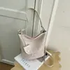 Bolso de Hombro Nuevo Estilo Coreano de Nicho para el Verano 2026, Bolso Tote de Alto Valor para el Trabajo, Bolso de Hombro de Gran Capacidad Estilo Relajado