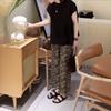 25231 Big Aimei Yiyuan 2025 Verano Nuevo Color Sólido Suelto Camiseta de Manga Corta Estampada Pantalones Cortos Recortados Estilo Occidental Adelgazante