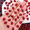 Acessórios de arte para unhas de joaninha de desenho animado mais vendidos em todo o mundo, pequenos acessórios de resina, modelos de insetos simulados, decorações de unhas vestíveis