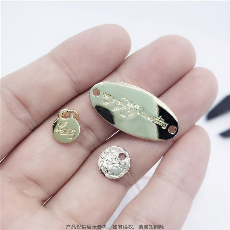 穿挂在绳子上的logo金属标 椭圆形 圆形夹圈 用于汽车香水
