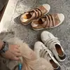 Zapatos Blancos de Velcro Nuevos Primavera 2026 Zapatos Casuales Planos para Mujer Zapatos Versátiles de Moda para Mujer Zapatos de Mujer con Punta Redonda